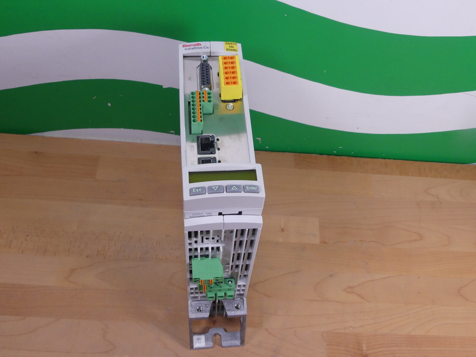 Rexroth HCS01.1E-W0013-A-02-B-ET-EC-EM-L4-NN-FW Umrichter R911345410 Servo