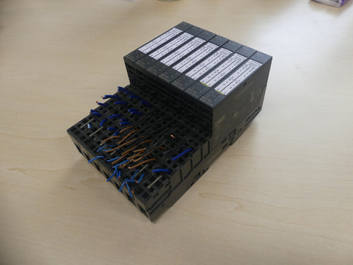 7x Siemens 6ES7 131-4BD01-0AA0