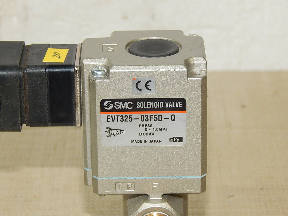 SMC Magnetventil  EVT325-03F5D-Q Used
