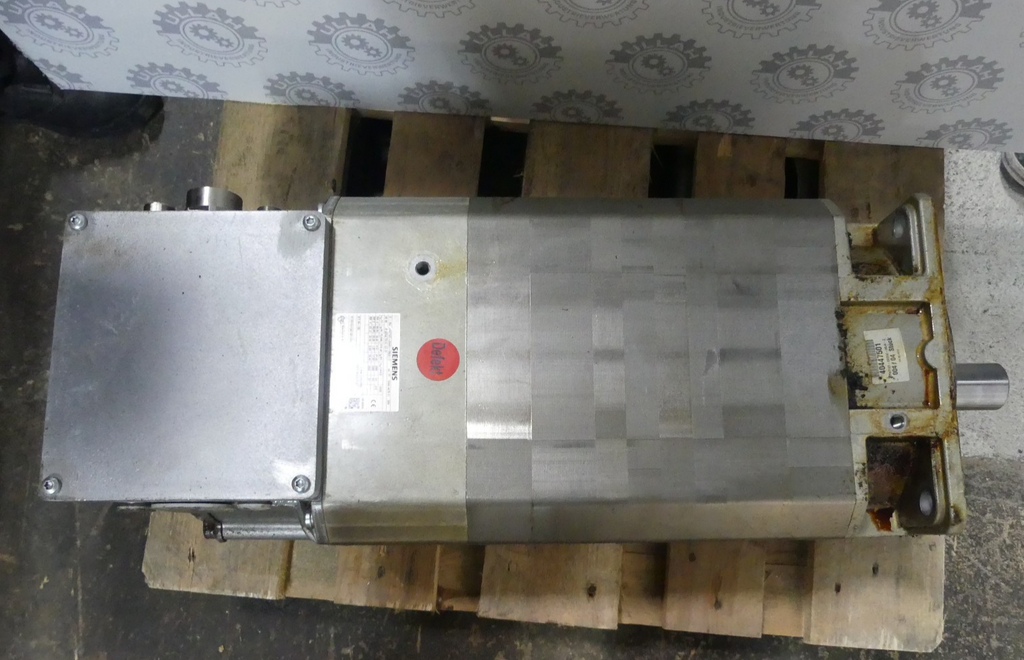 SIEMENS 1PH7137-2GG02-0BJ0-Z  Defekt