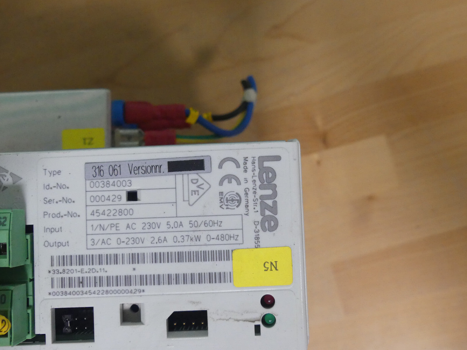 Lenze Frequenzumrichter inverter drive 00384003 AC 230V    316 061