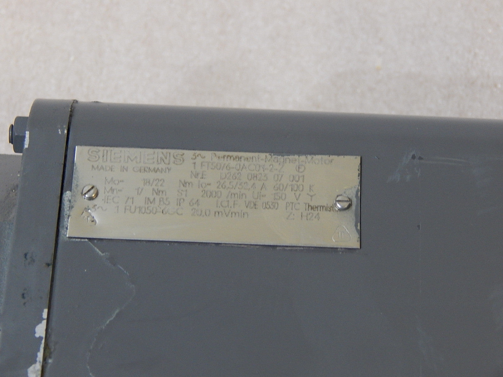 Siemens Servomotor 1FT5076-0AC01-2-Z  mit Heidenhain ROD 426  s. Bilder  Used