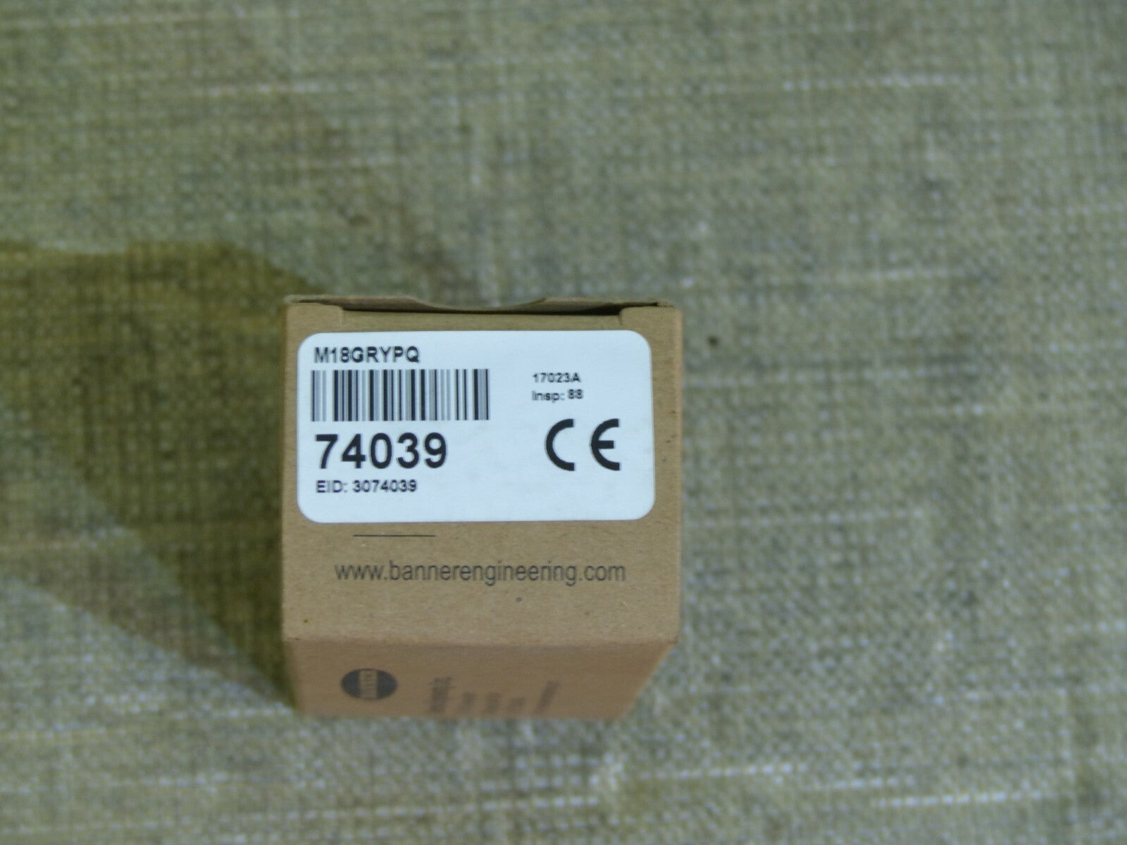 Banner M18GRYPQ s. Bilder