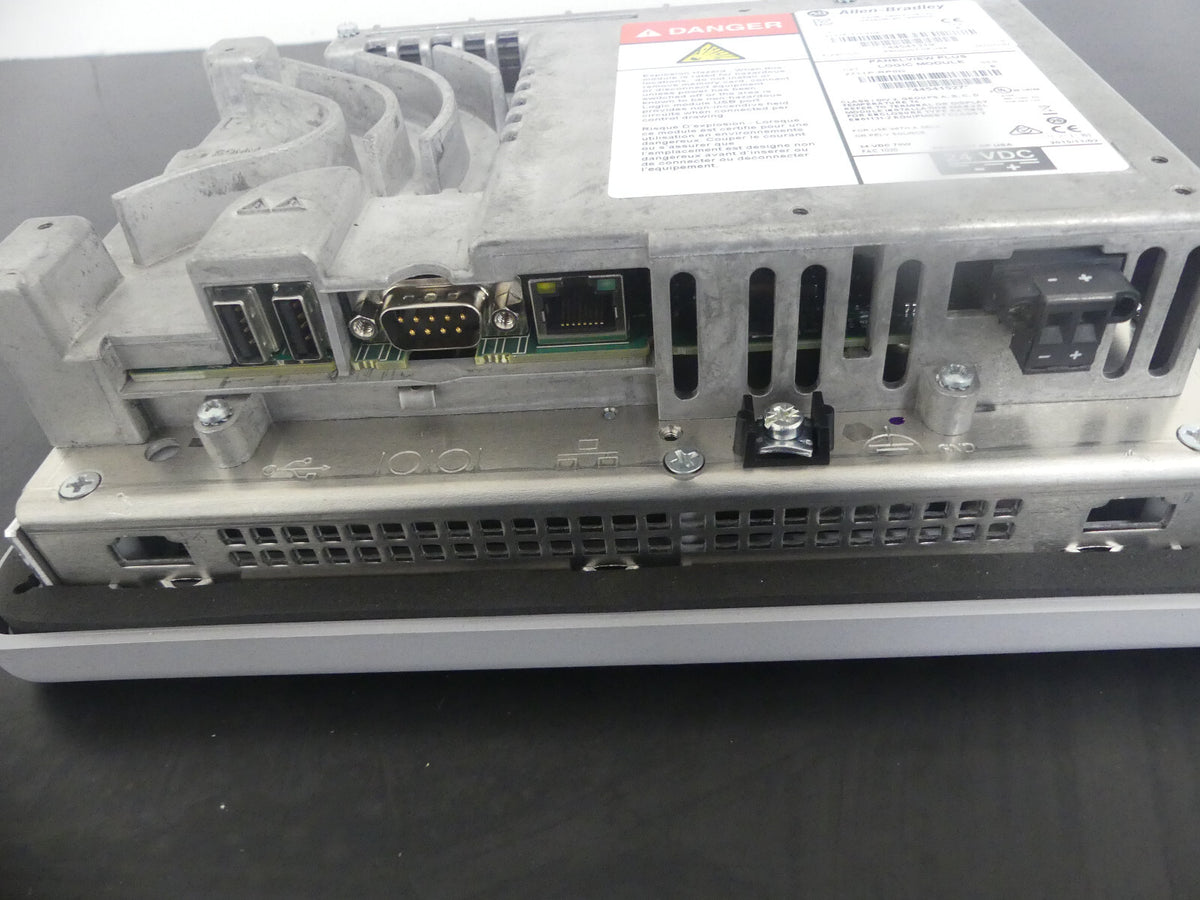 Allen Bradley 2711P-T7C4D8