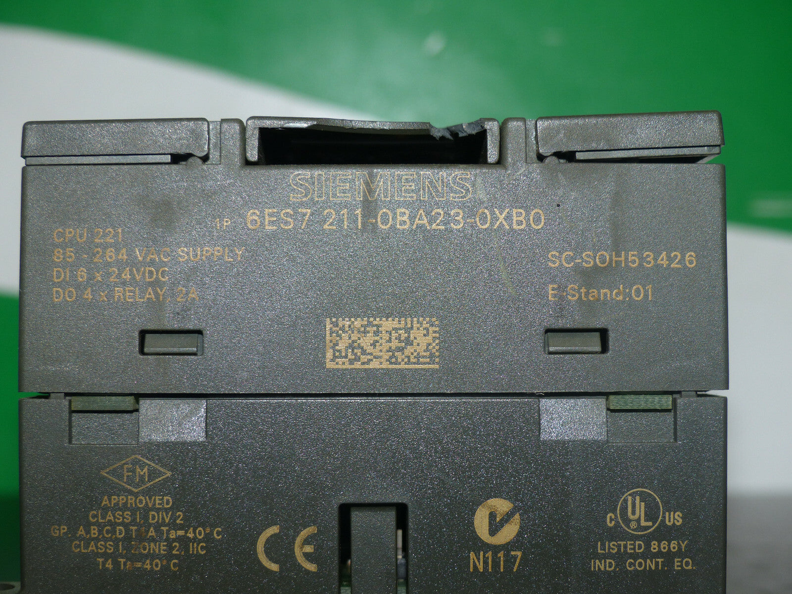 Siemens 6ES7 211-0BA23-0XB0 (Deckel beschädigt) S. Bilder
