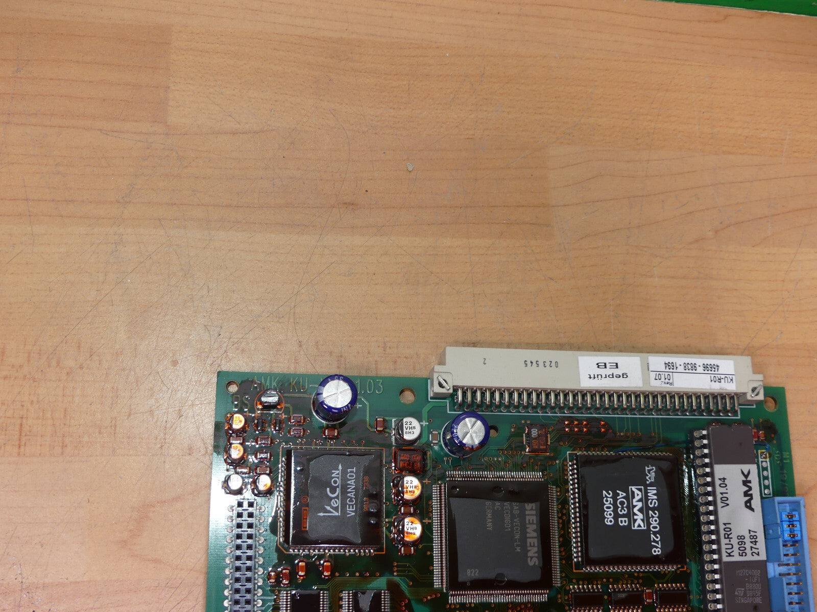 AMK KU-VE1-1.03 KUVE1103 V01.04 KU-R01