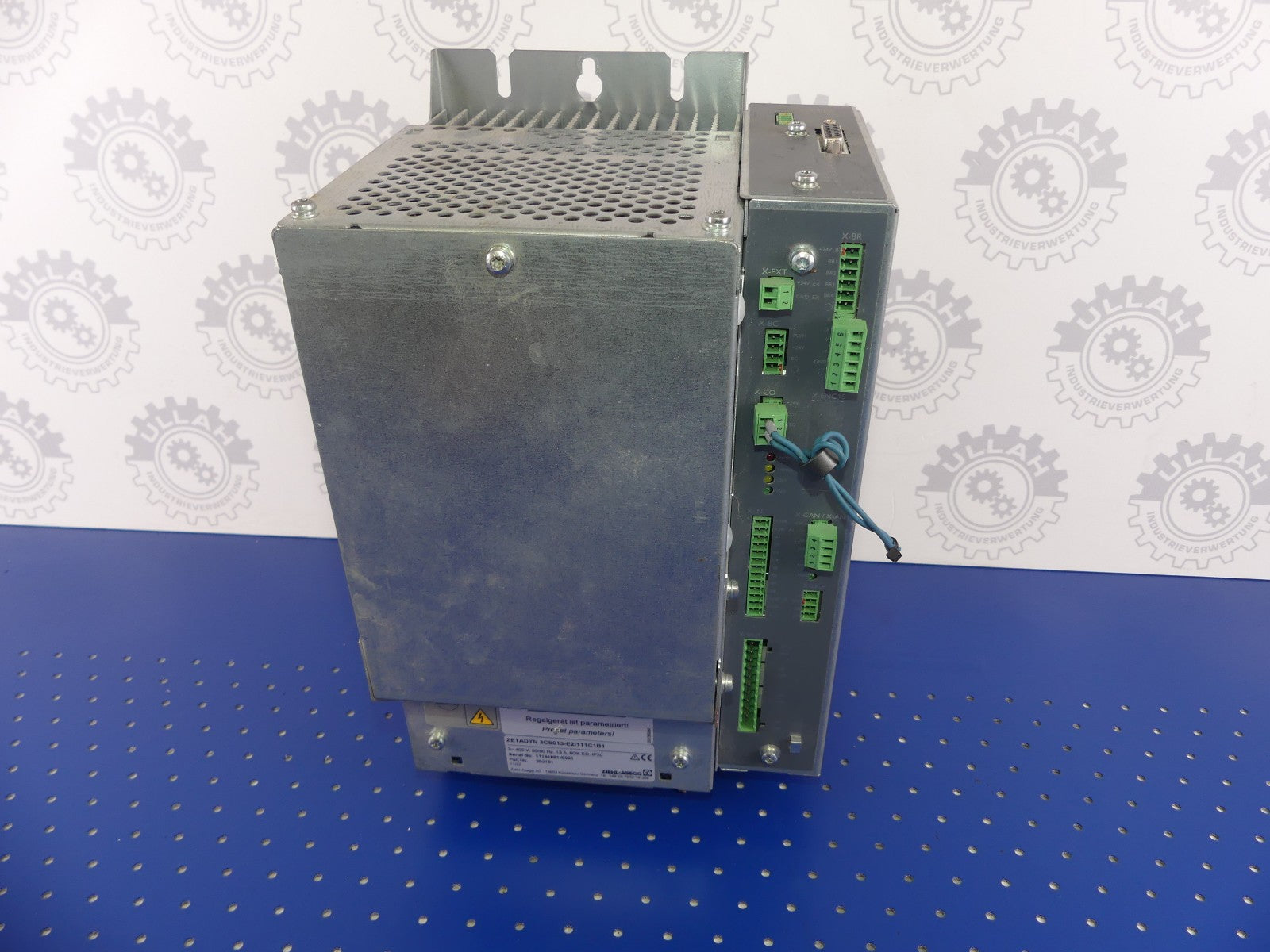 ZIEHL-ABRGG ZETADYN 3CS013-E2I1T1C1B1 Frequenzumrichter