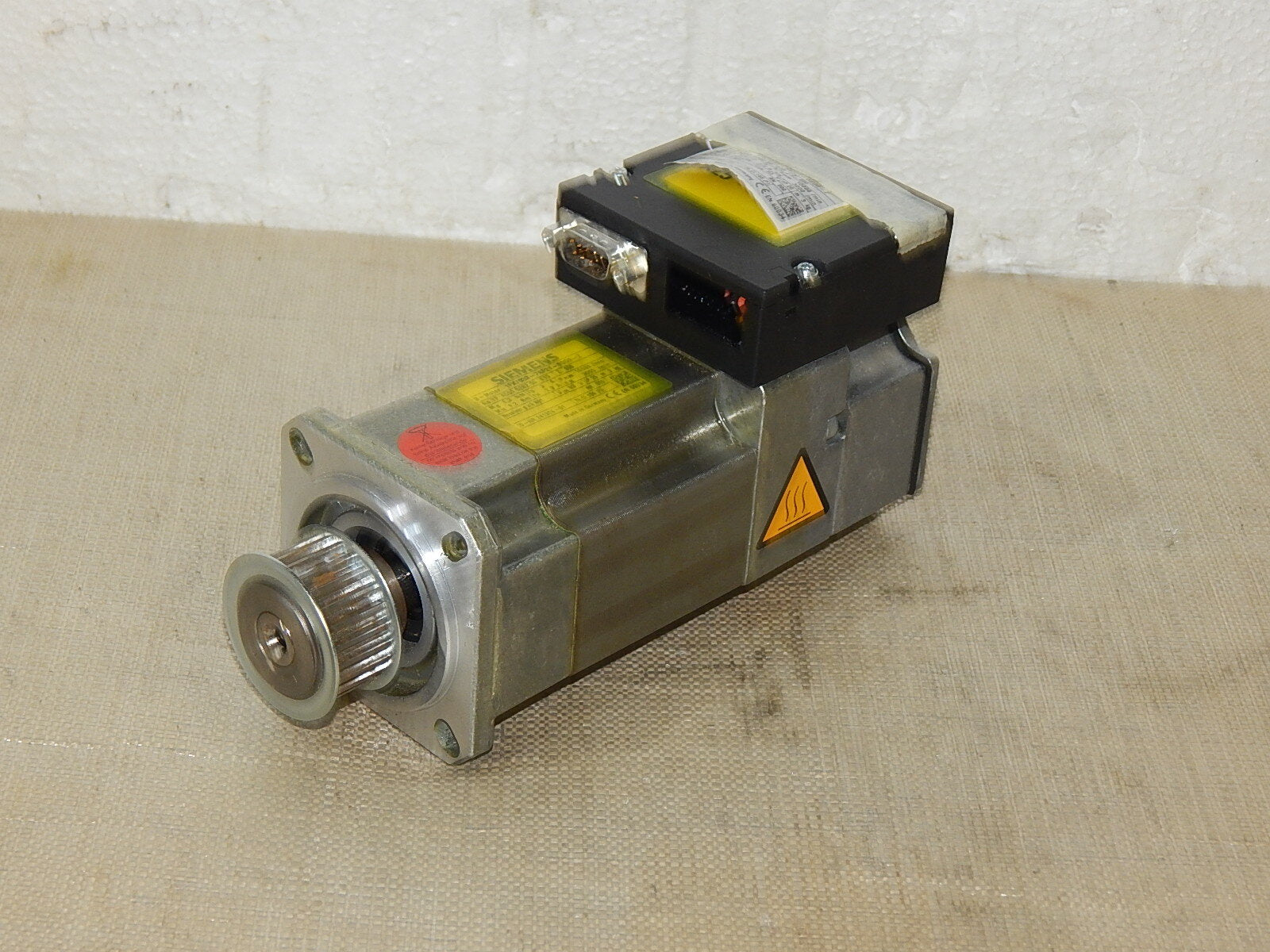 Siemens  3~Servomotor 1FK7033-7AF21-0SG0-Z used