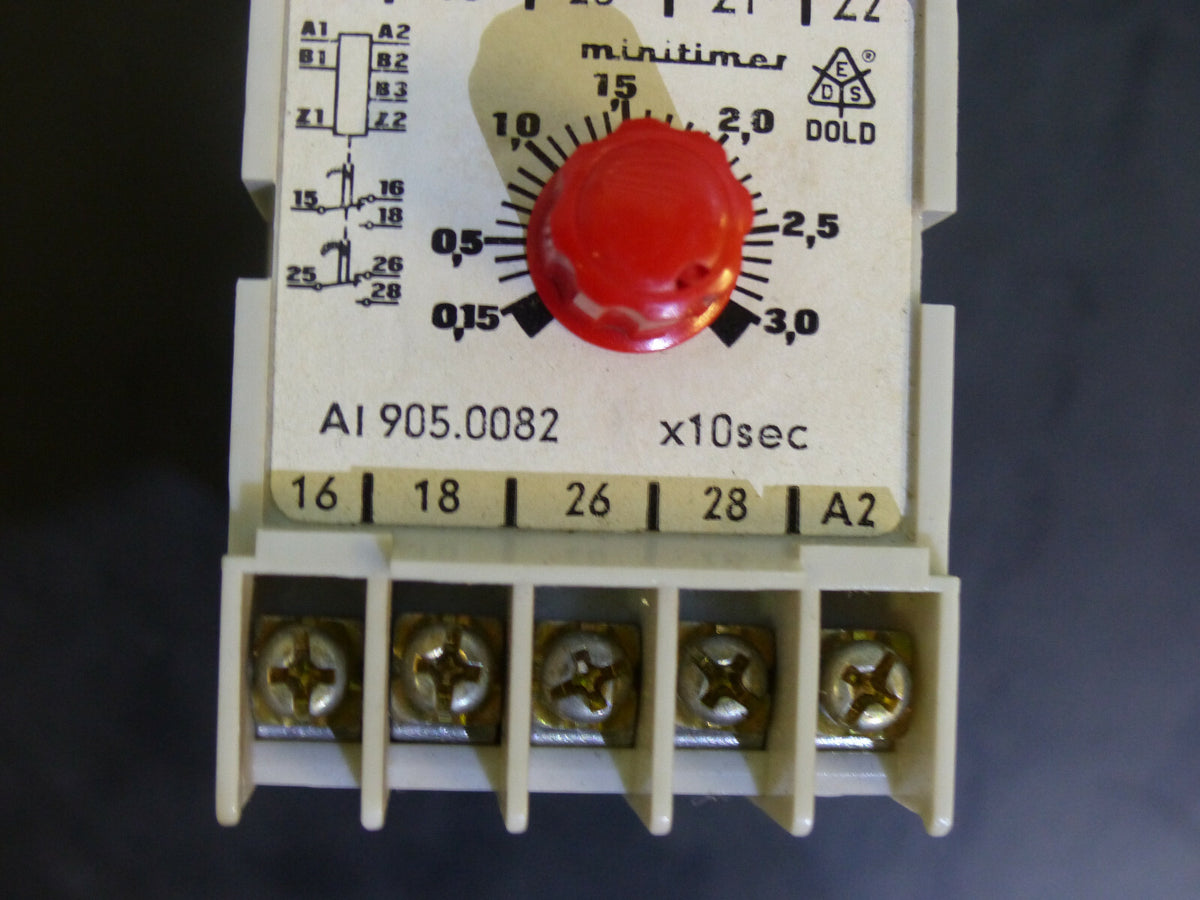 E. Dold AI905.0082