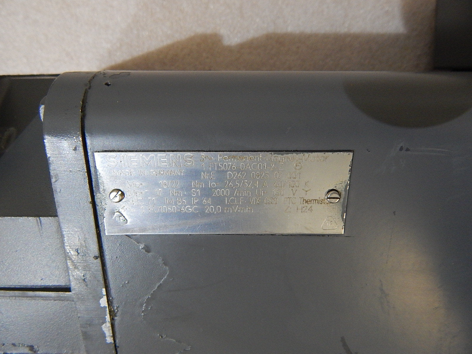 Siemens Servomotor 1FT5076-0AC01-2-Z  mit Heidenhain ROD 426  s. Bilder  Used