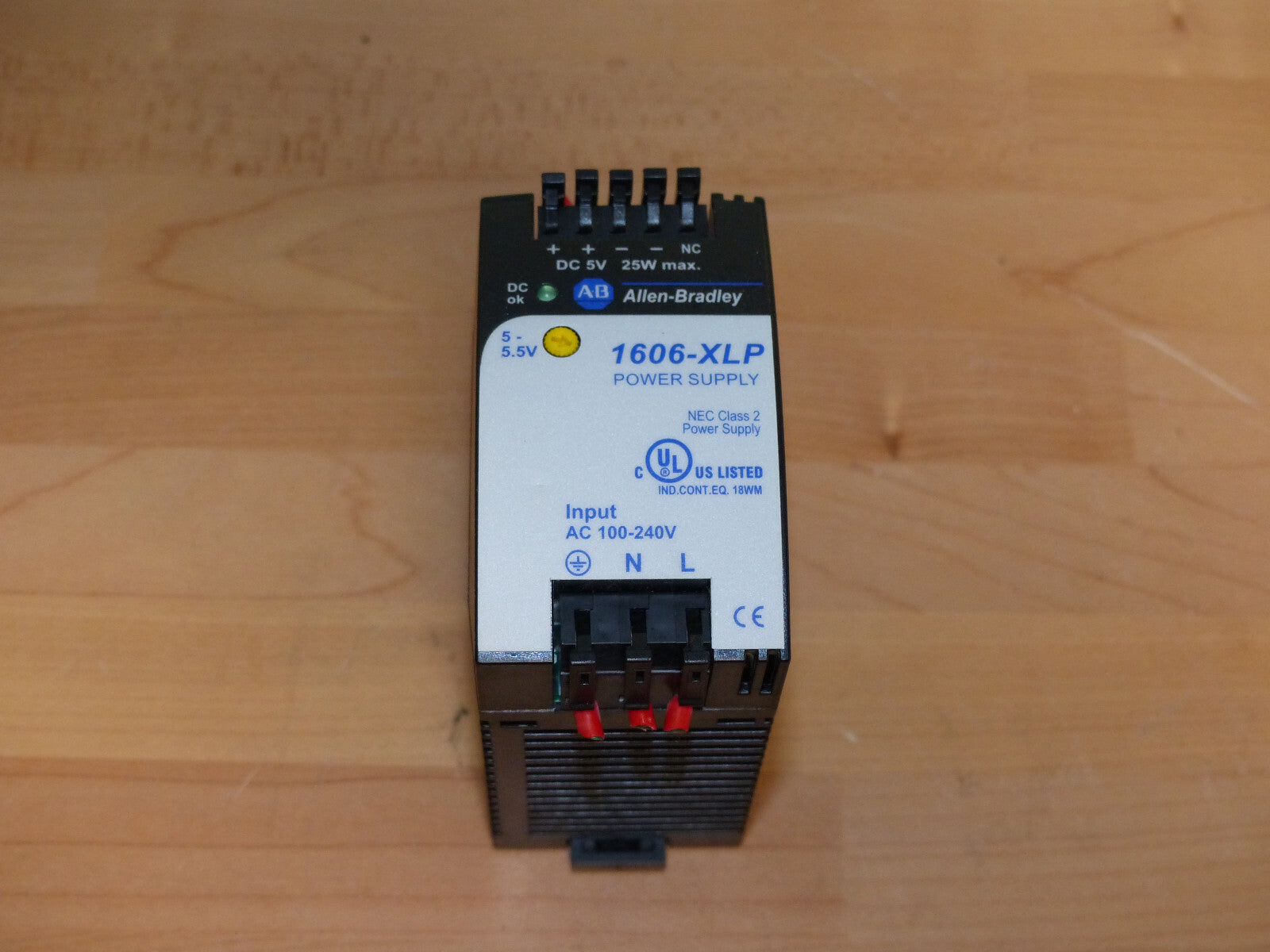 Allen Bradley 1606-XLP25A Power Supply used