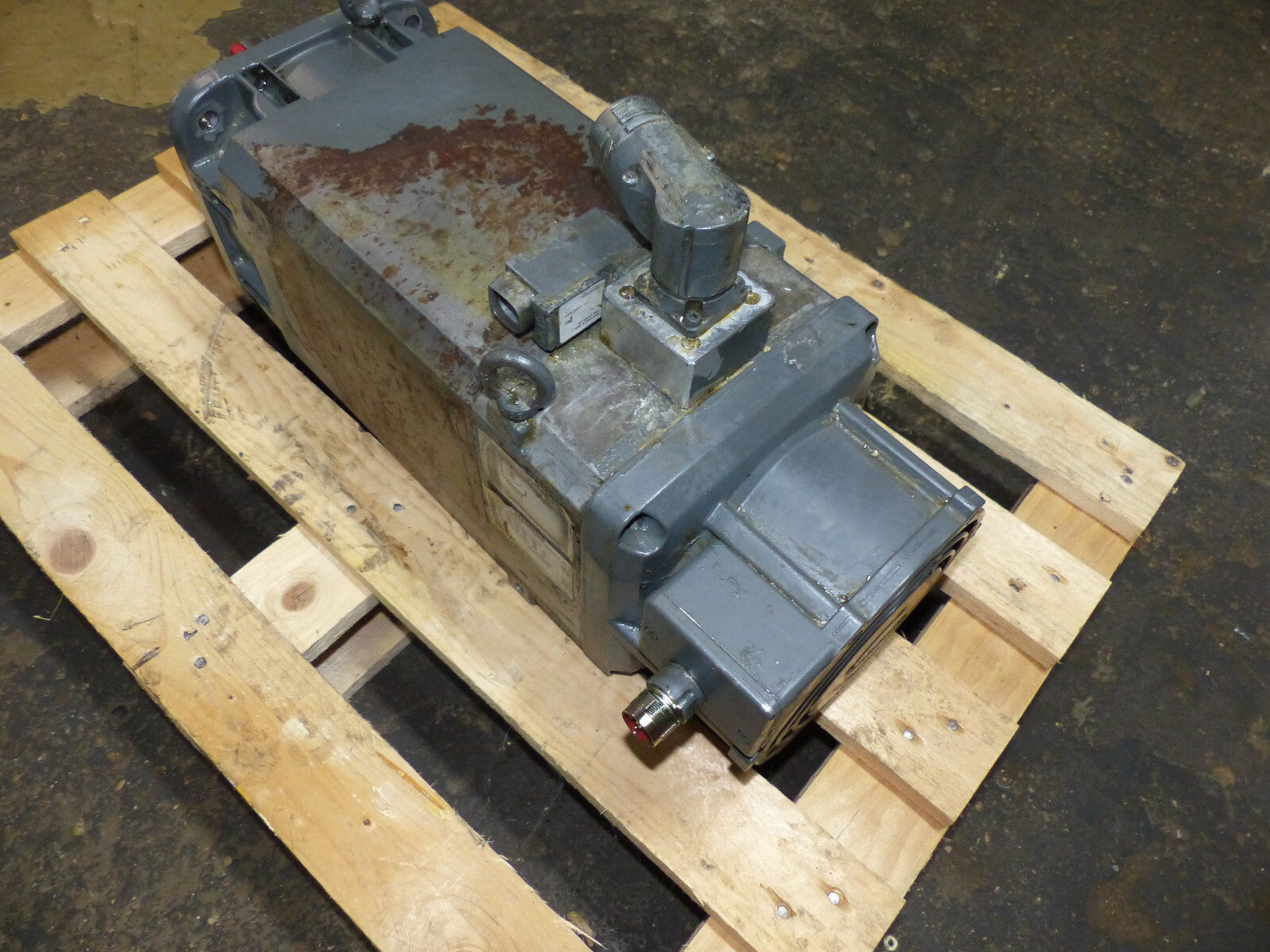 siemens 1ph8107-1dg02-0ce1 used
