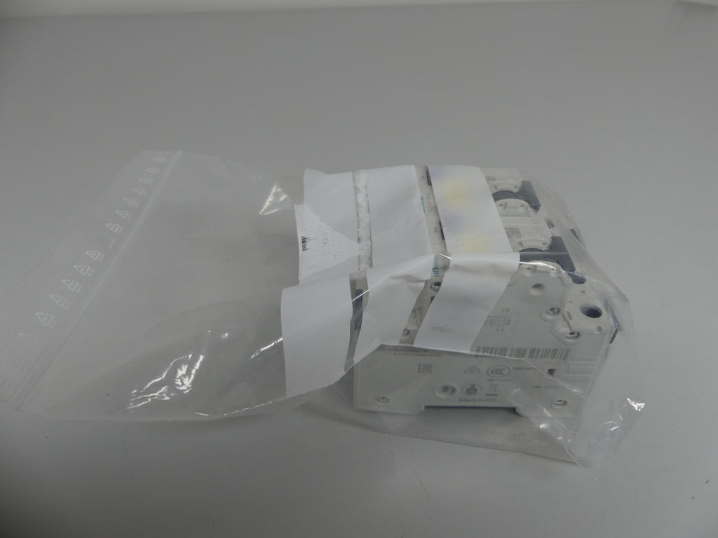 2x Siemens 5SU1354-7KK16