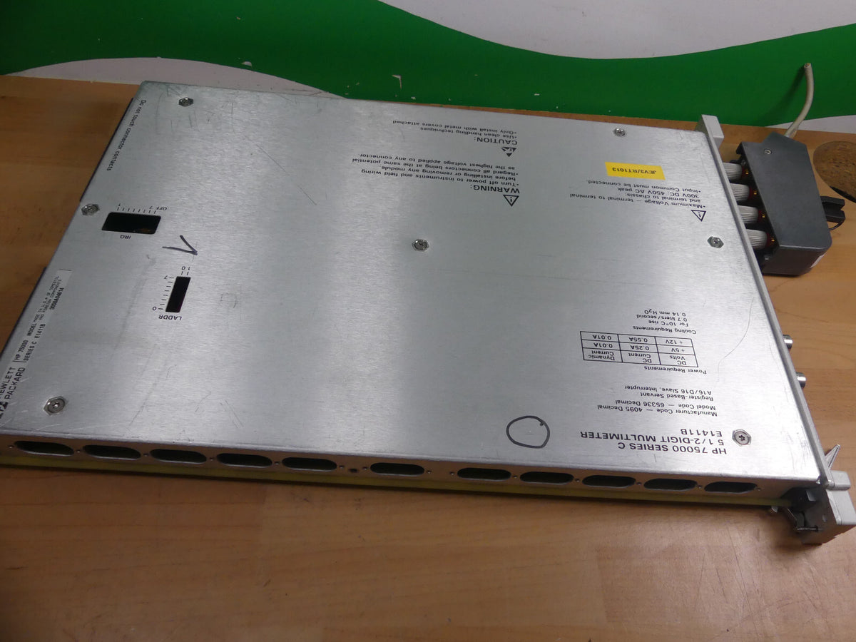 HP E1411B 5 1/2 - DIGIT Multimeter Hewlett Packard HP 75000  Series C