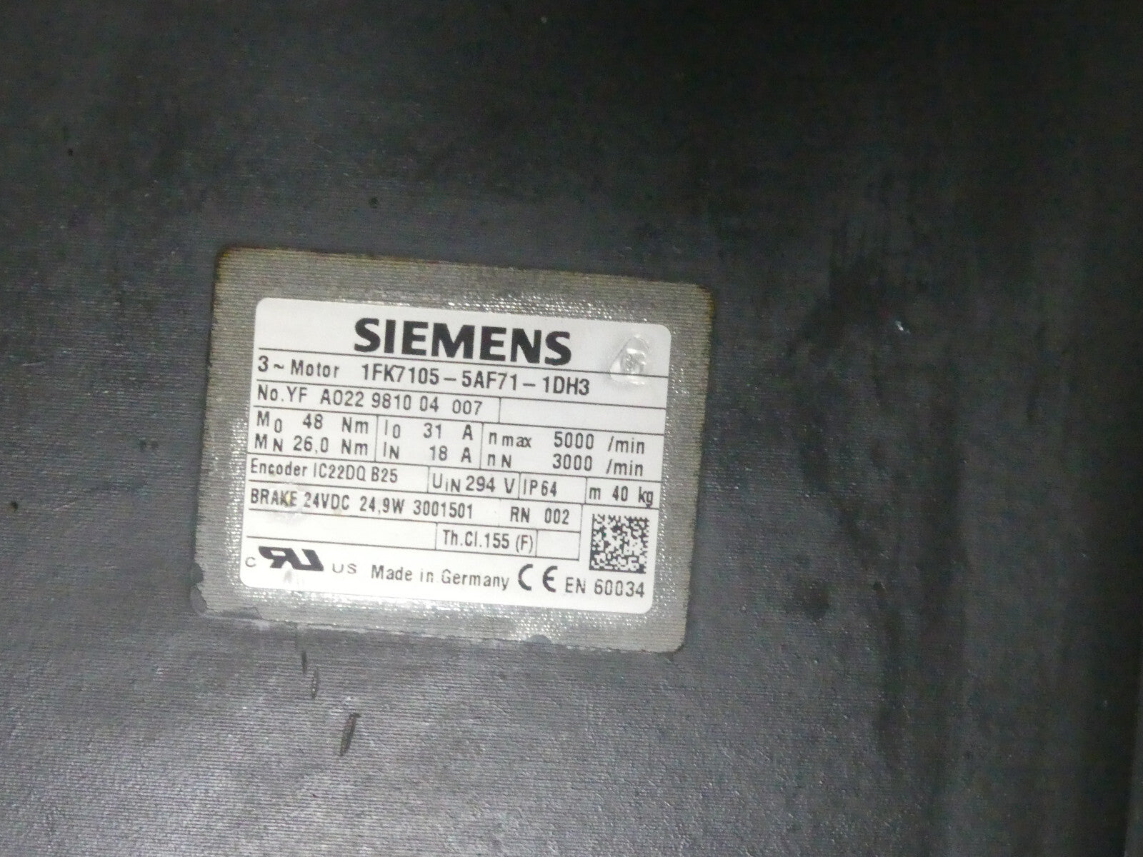 SIEMENS 1FK7105-5AF71-1DH3 used