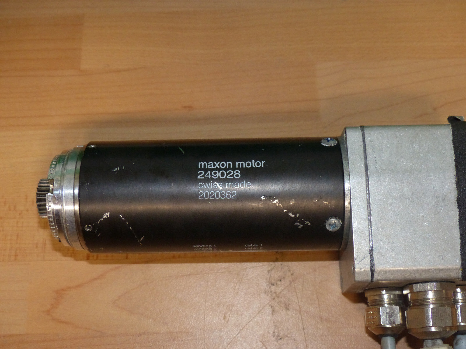 maxon motor 2490280 swiss made 2020362 used s.Bilder