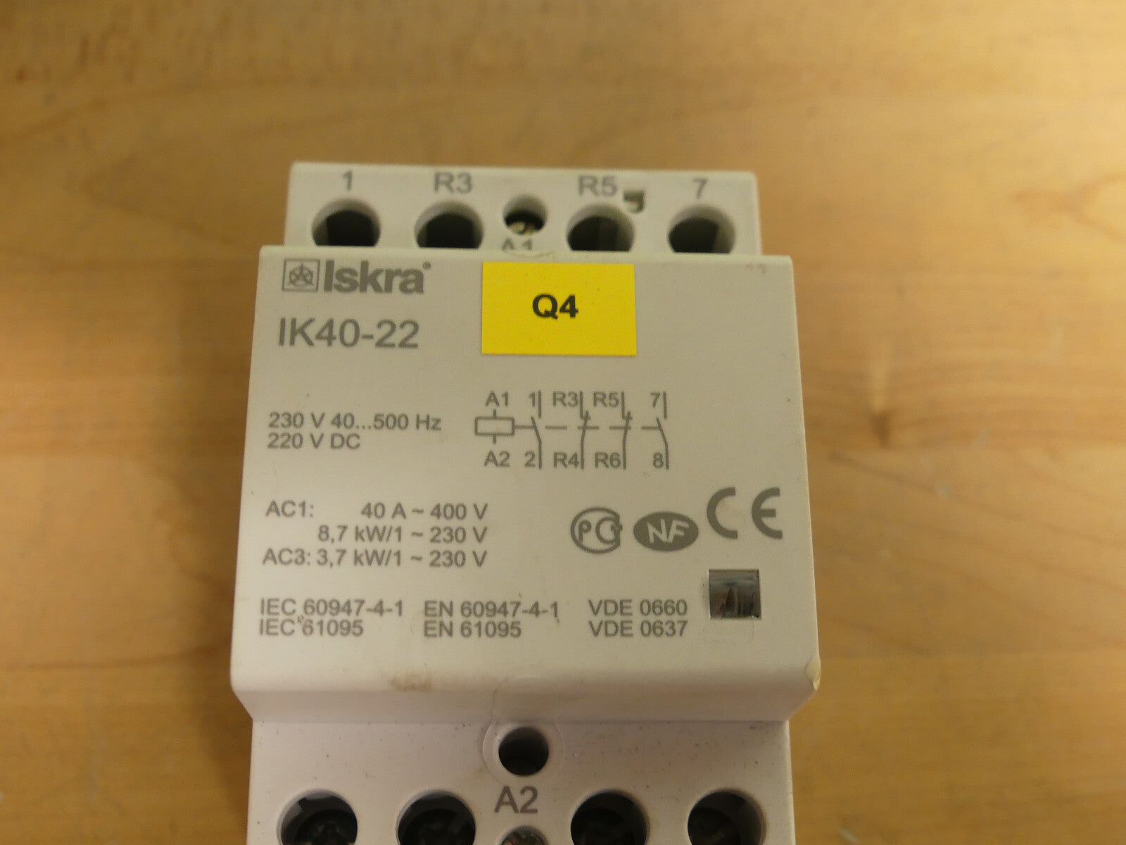 Iskra  4-Richtung Installation IK40-22