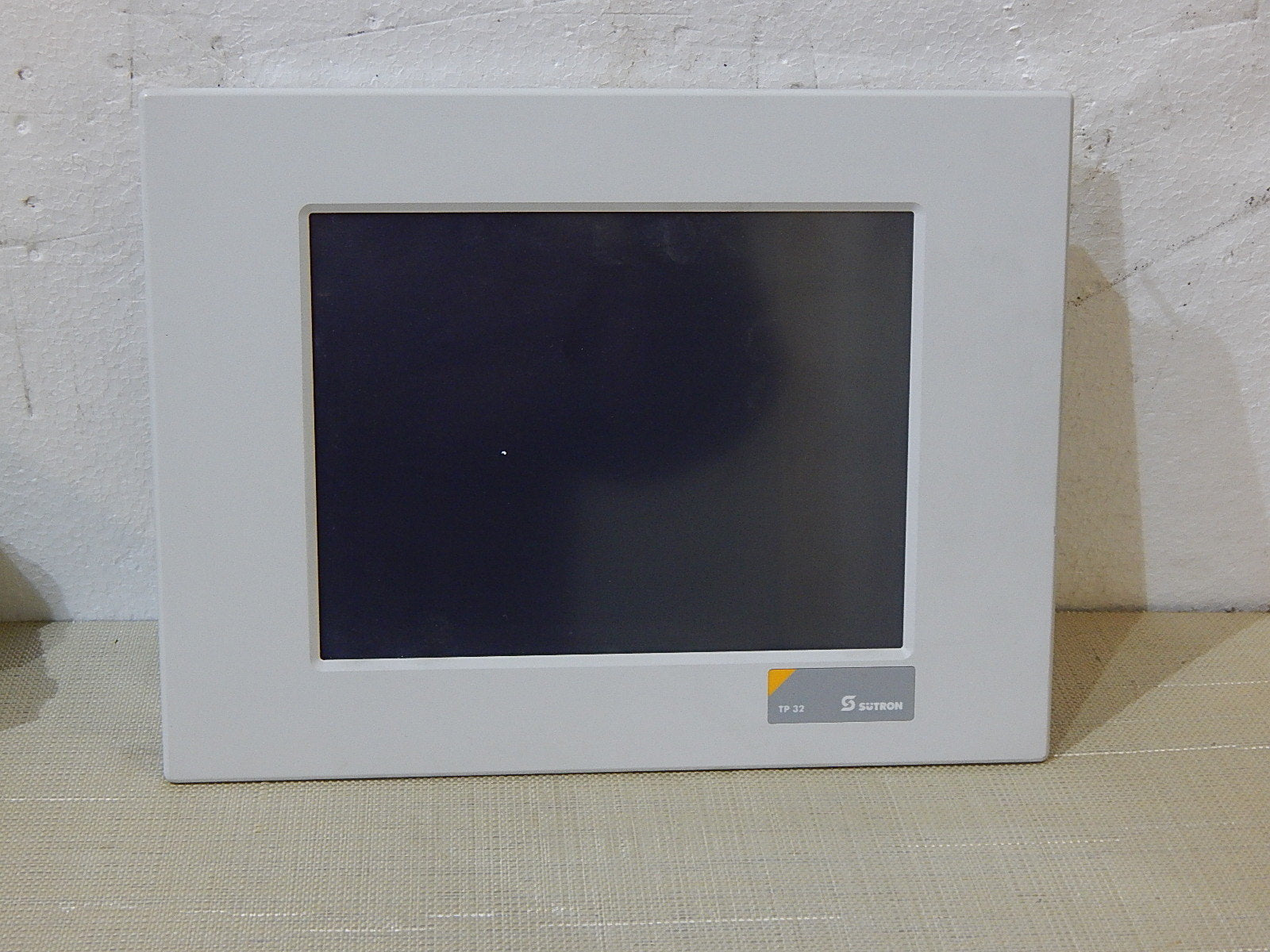 Sütron Touch-Panel TFT-Display TP32ET-01/029049 Used