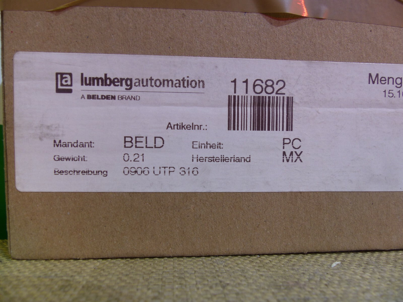 2x Lumberg Automation 0906 UTP 316