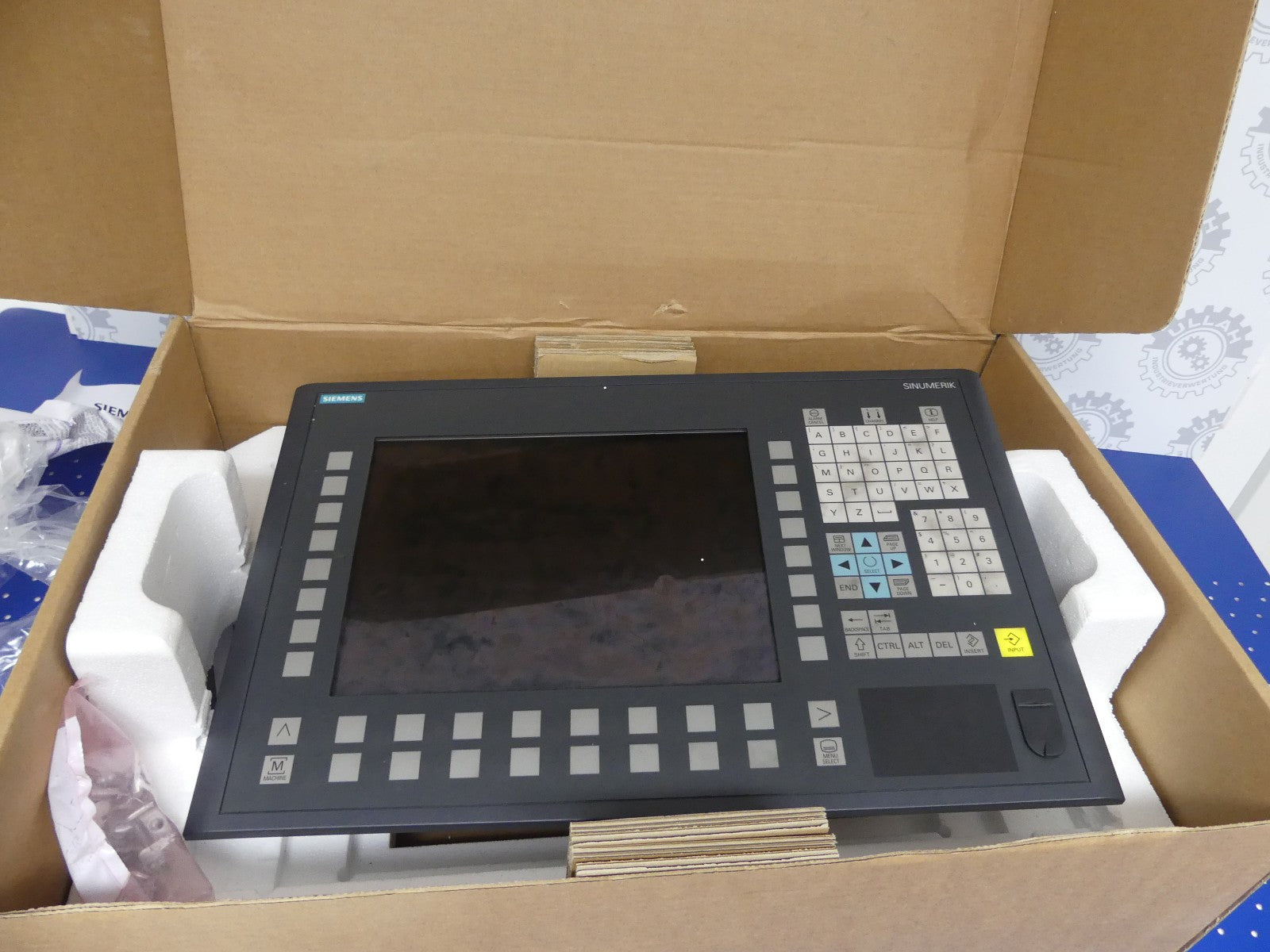 SIEMENS 6FC5203-0AF02-0AA2