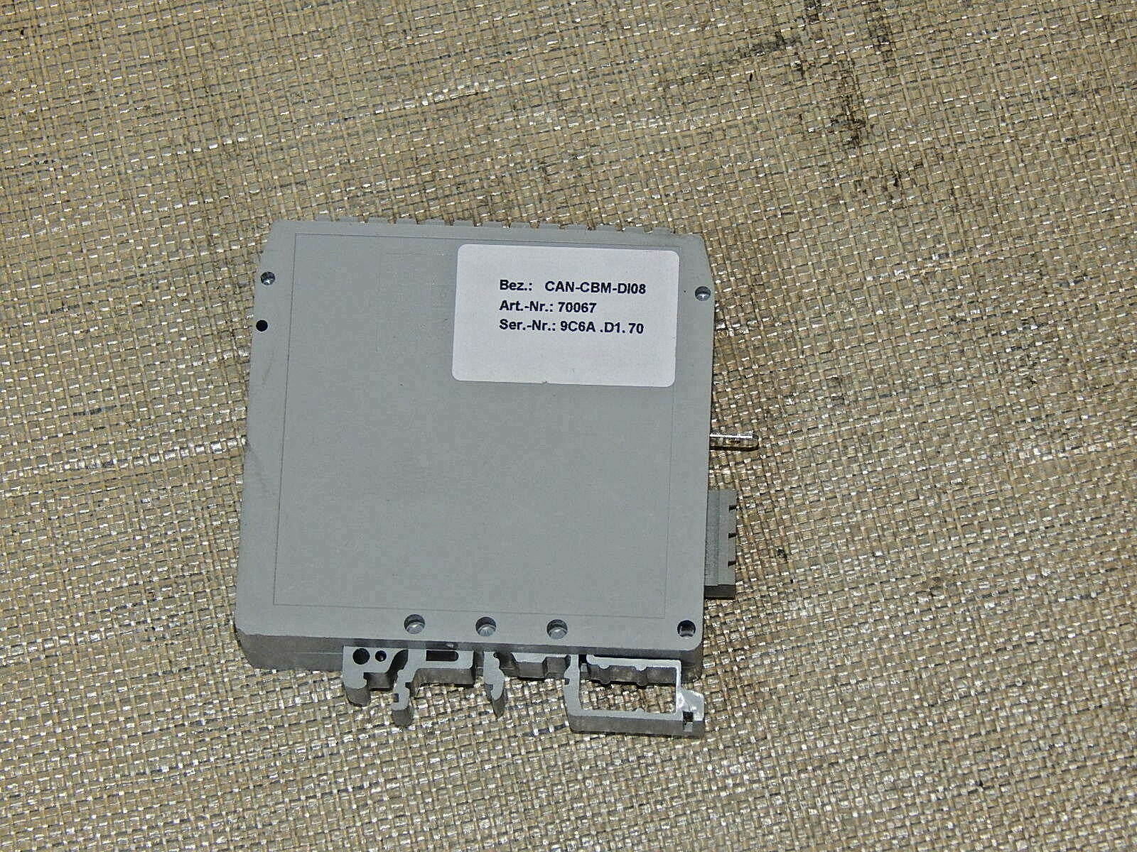  ESD CAN-CBM-DIO8 CANbloc CBM-DIO8 CANopen 8 Kanäle