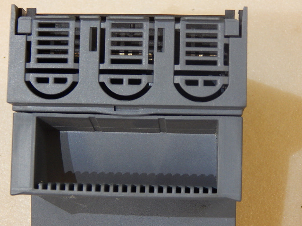 Siemens Sicherungs-Lasttrennschalter  3NP1133-1CA11