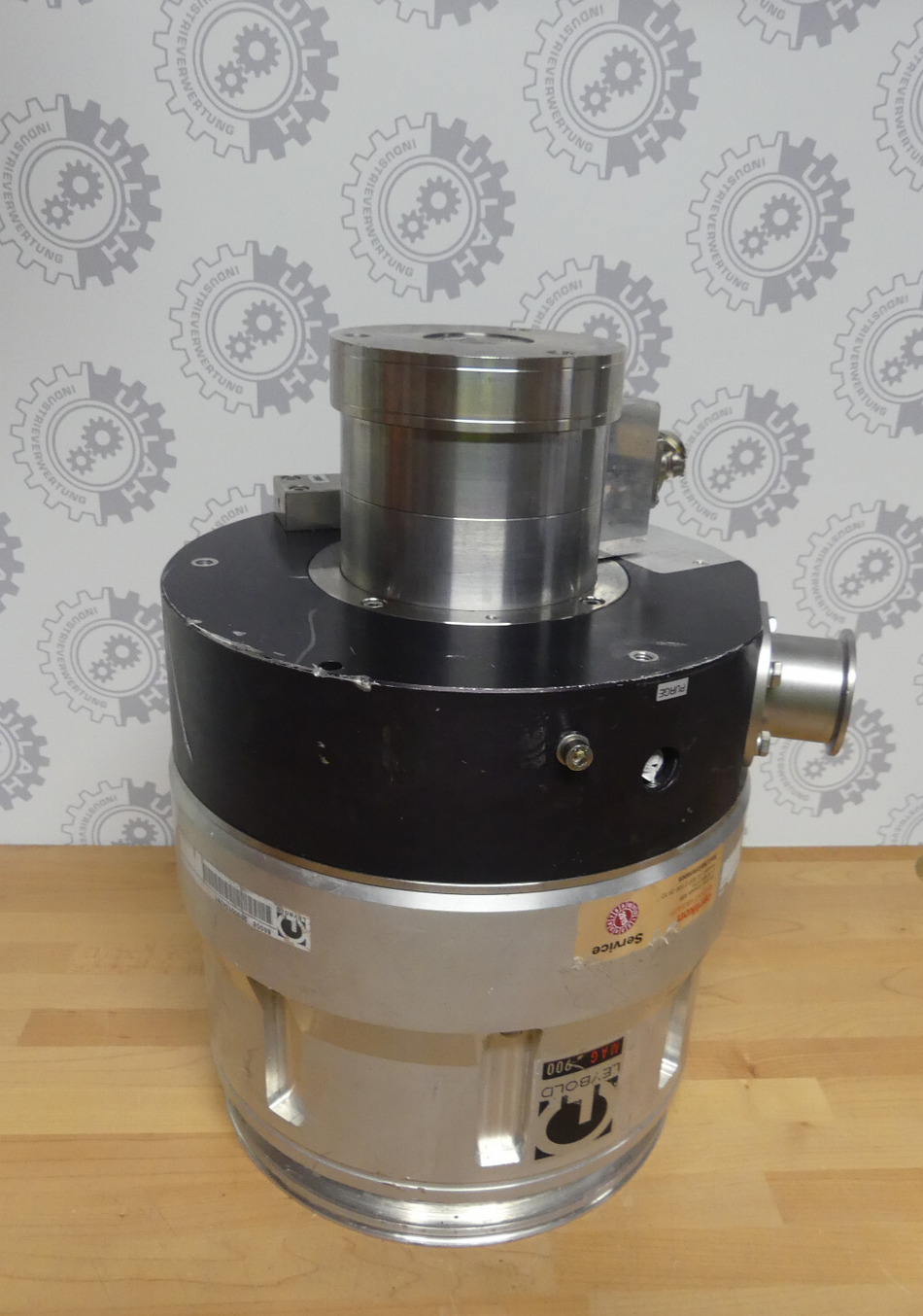 Oerlikon Leybold Vacuum TURBOVAC MAG 900 CT  MAG900CT Leicht Beschädigt s.Bilder
