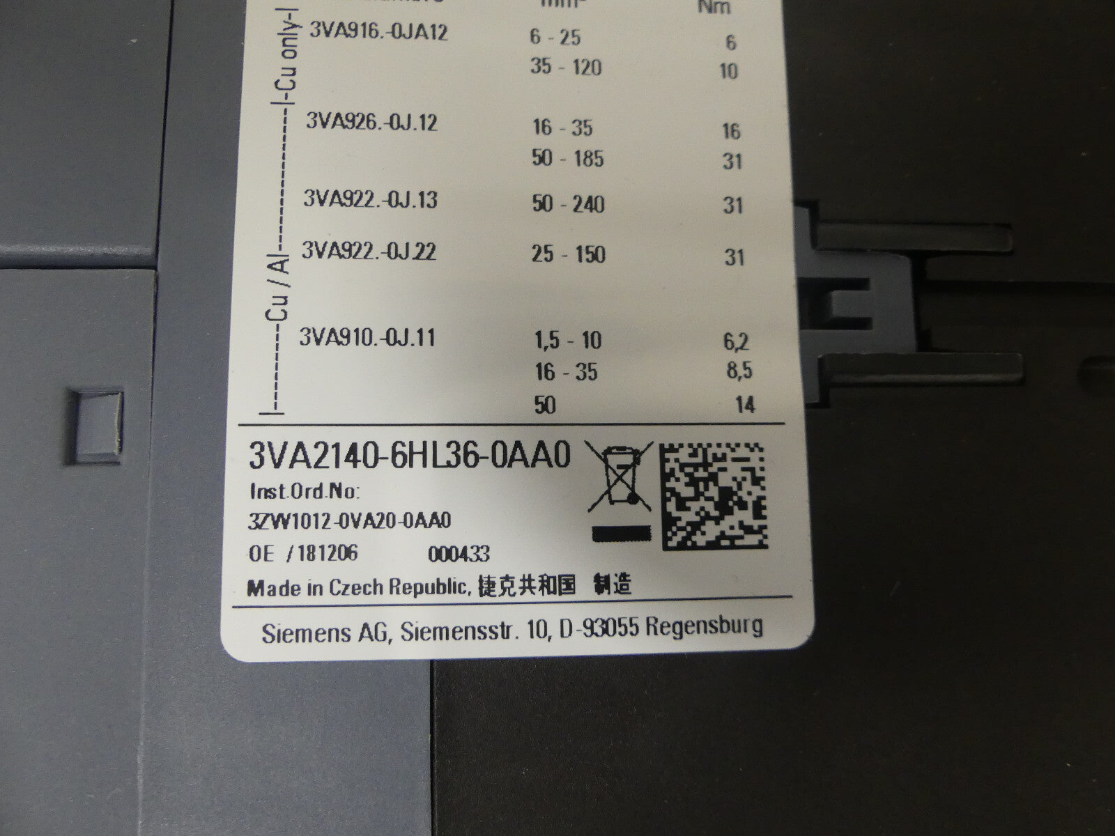 siemens  3VA2140-6HL36-0AA0