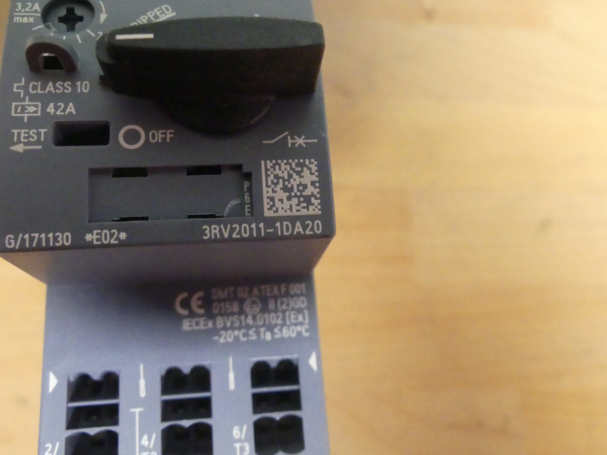 Siemens sirius Leistungsschalter 3RV2011-1DA20 Neu onhe Verpackung