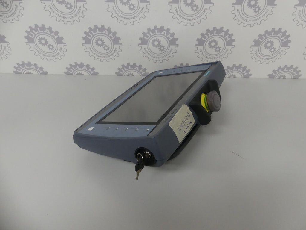 Siemens 6AV2125-2JB23-0AX0 (NHT DEFEKT)