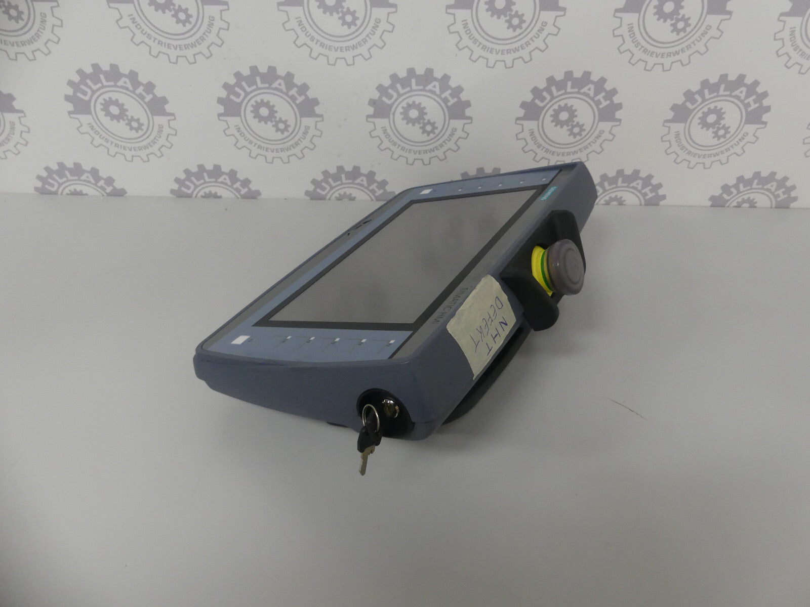 Siemens 6AV2125-2JB23-0AX0 (NHT DEFEKT)