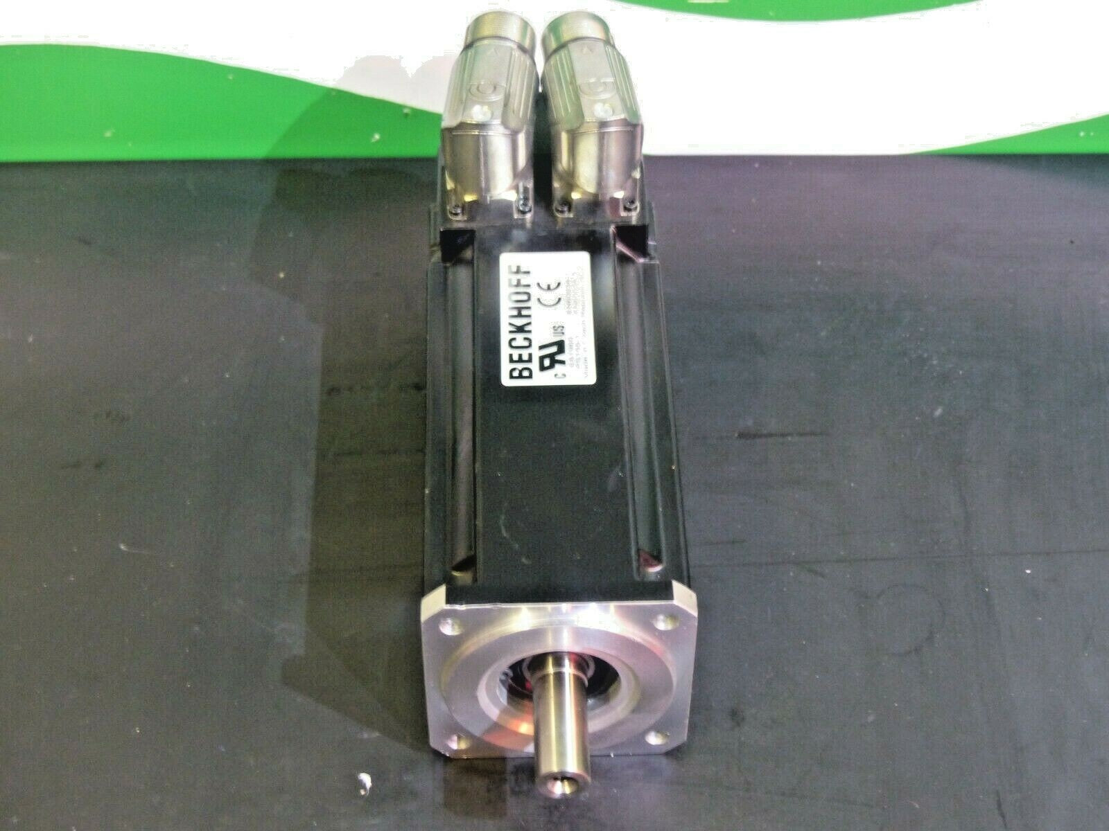 Beckhoff SERVOMOTOR AM3033-0C31-0000 