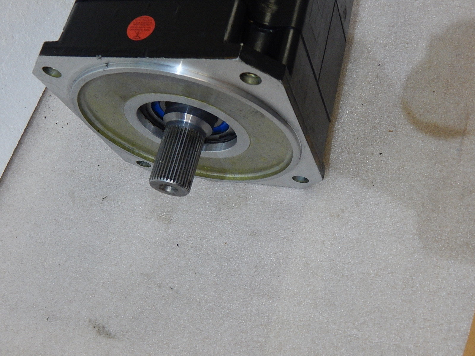 KUKA SERVOMOTOR 1FK6101-8AZ91-1ZZ9-Z S43 4.4KW  Used