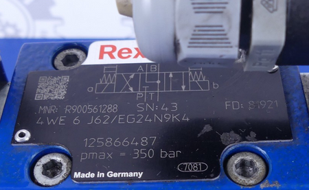Rexroth Wegeventil 4WE 6 J62/EG24N9K4 + 4WEH 16 L72/6WG24N9K4