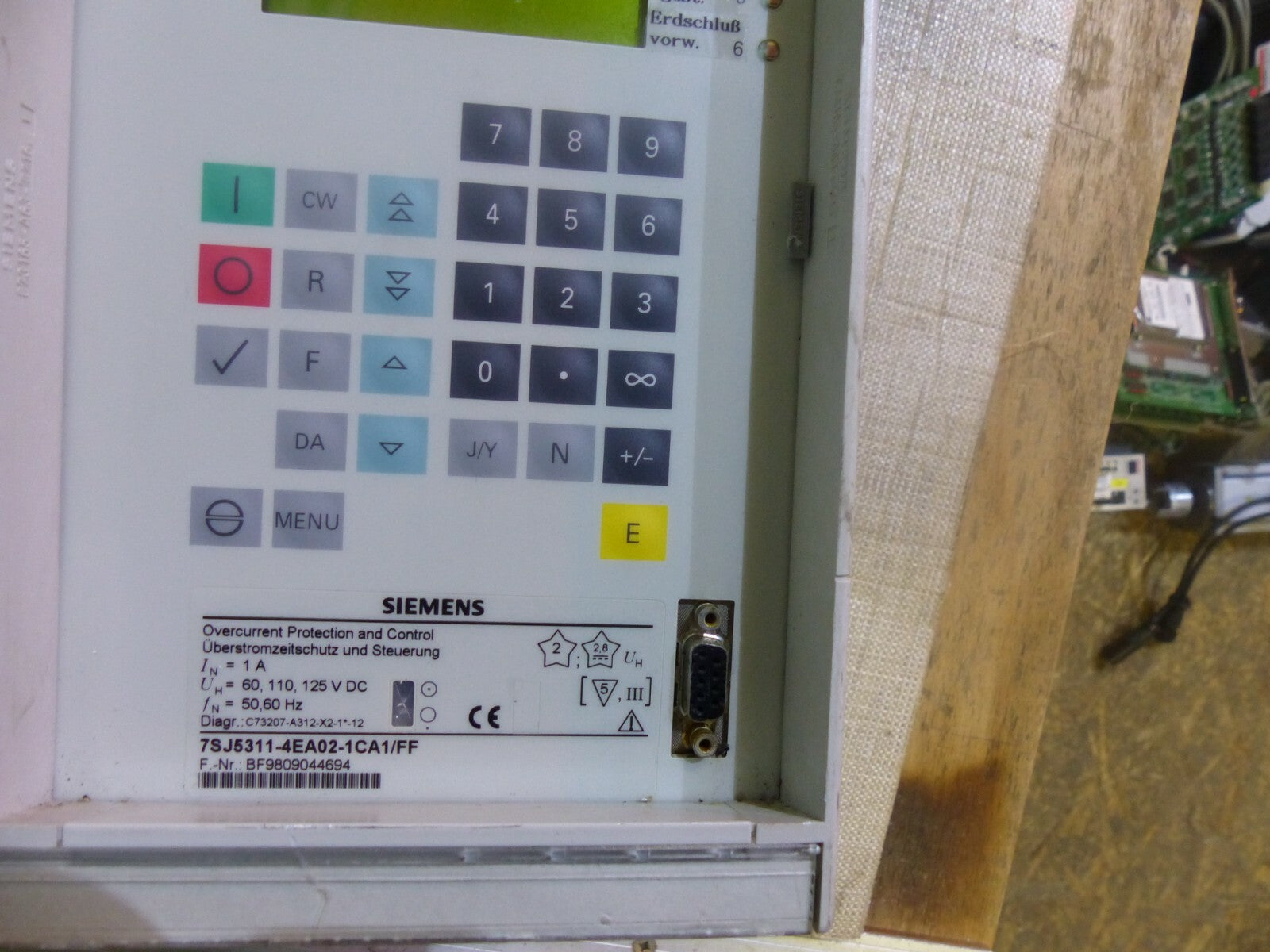 Siemens 7SJ5311-4EA02-1CA1/FF Überstromseitschutz