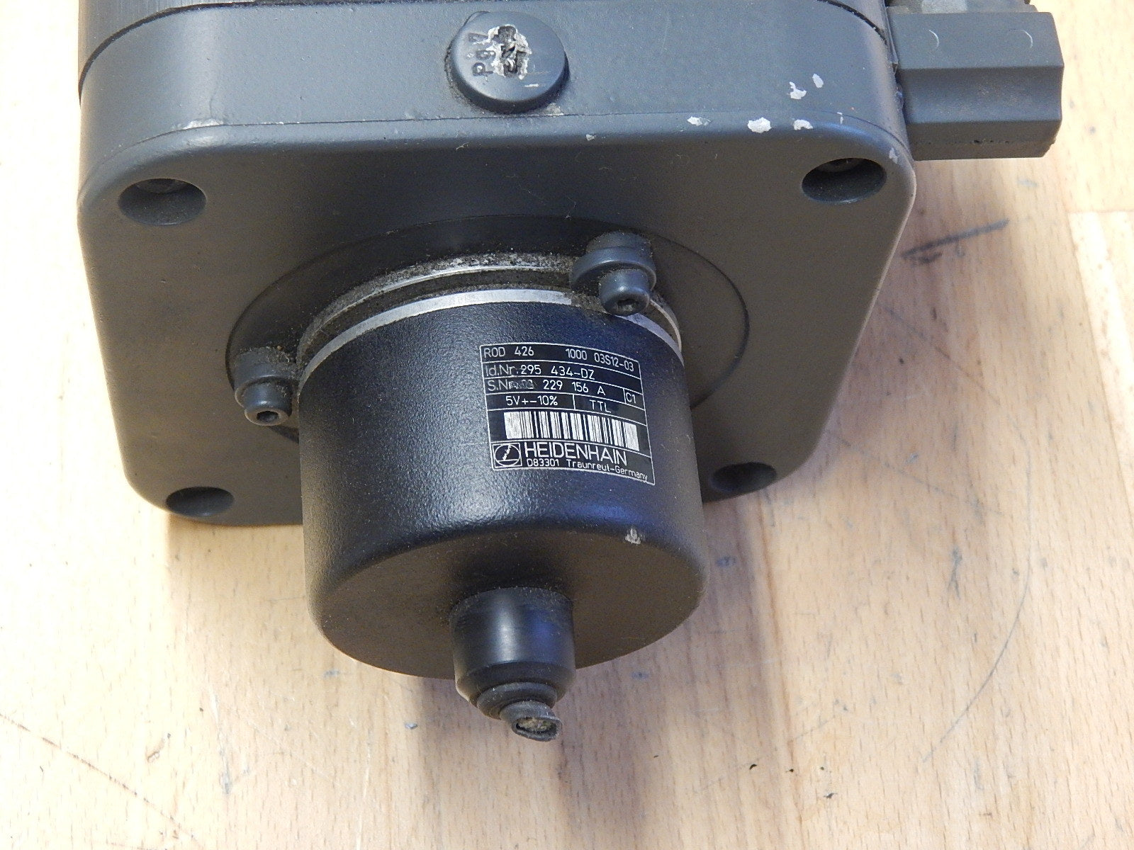 Siemens 3-Brushless Servomotor 1FT6064-1AC71-4EA0  Used