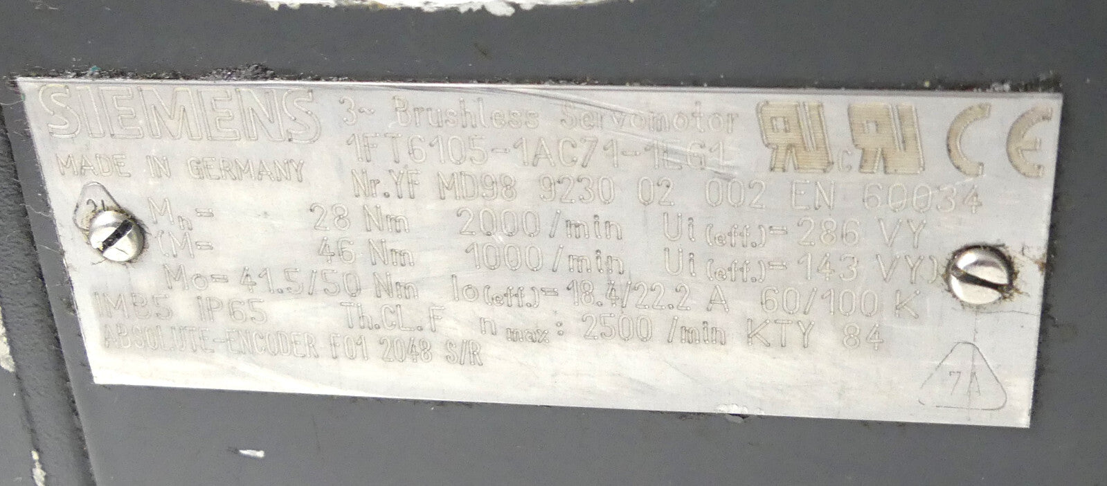 SiEMENS   1FT6105-1AC71-1EG1 (leicht beschädigt)