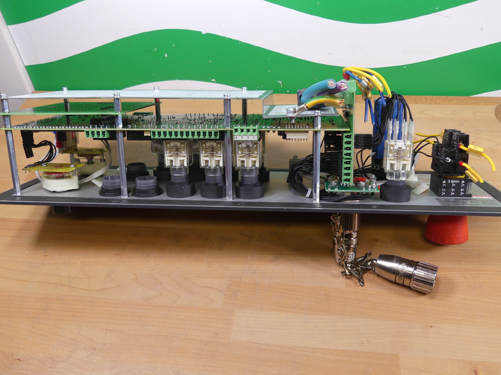 Siemens 6FC5203-0AD27-0AA0-S06   Steuertafel s.Bilder