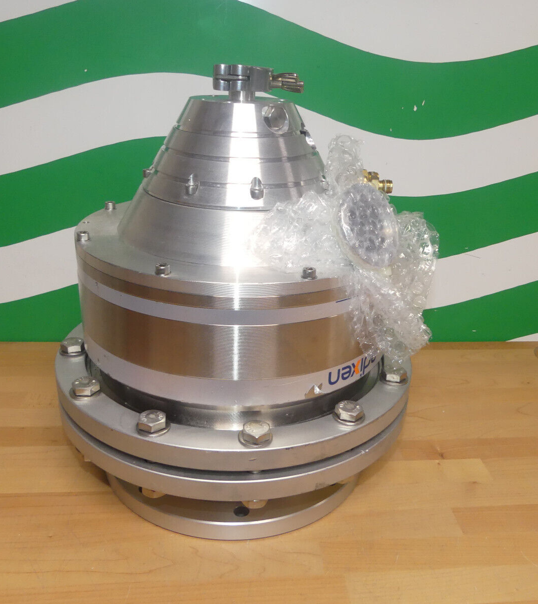 ALCATEL ATP 900  ATP900  TURBOMOLEKULARPUMPE TOP ZUSTAND