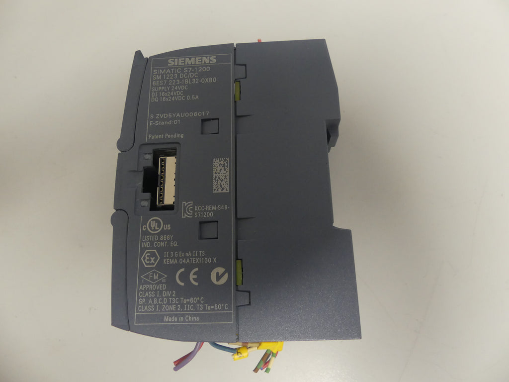 Siemens 6ES7 223-1BL30-0XB0