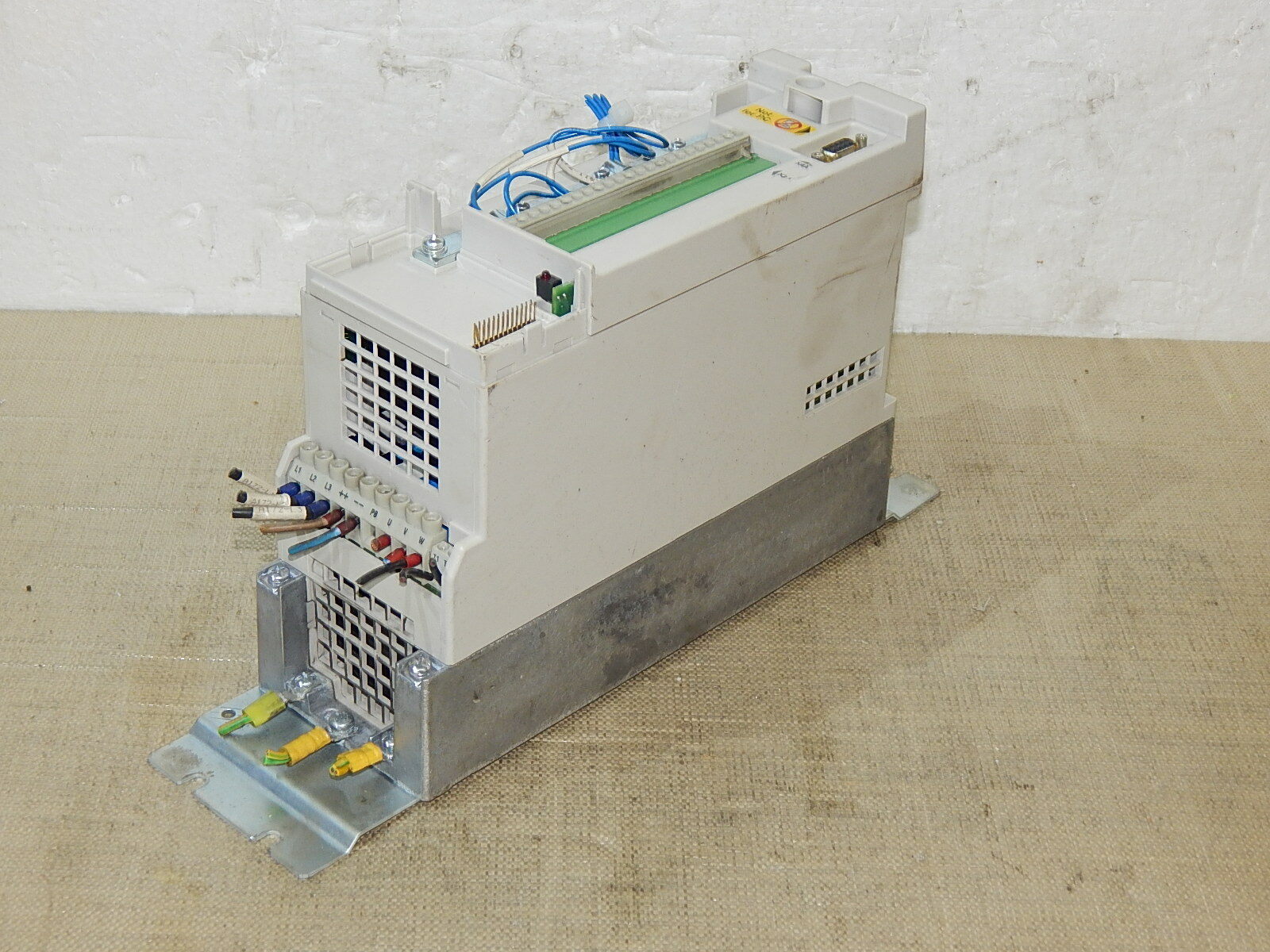 Isa 12.F5-G1D-4009 V1.1  6,6 KVA used