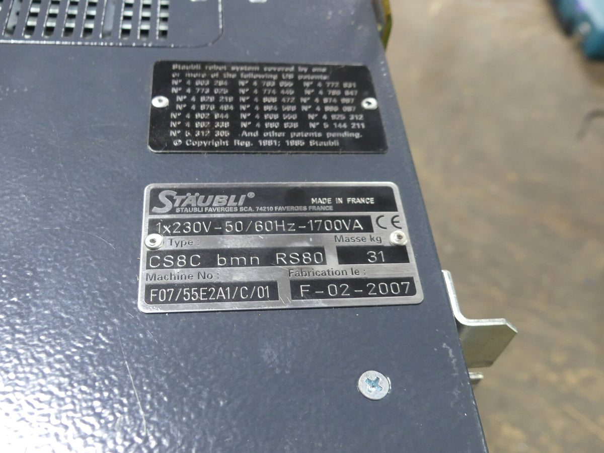 STÄUBLI Robot Controller CS8C bmn RS80  s.Bilder