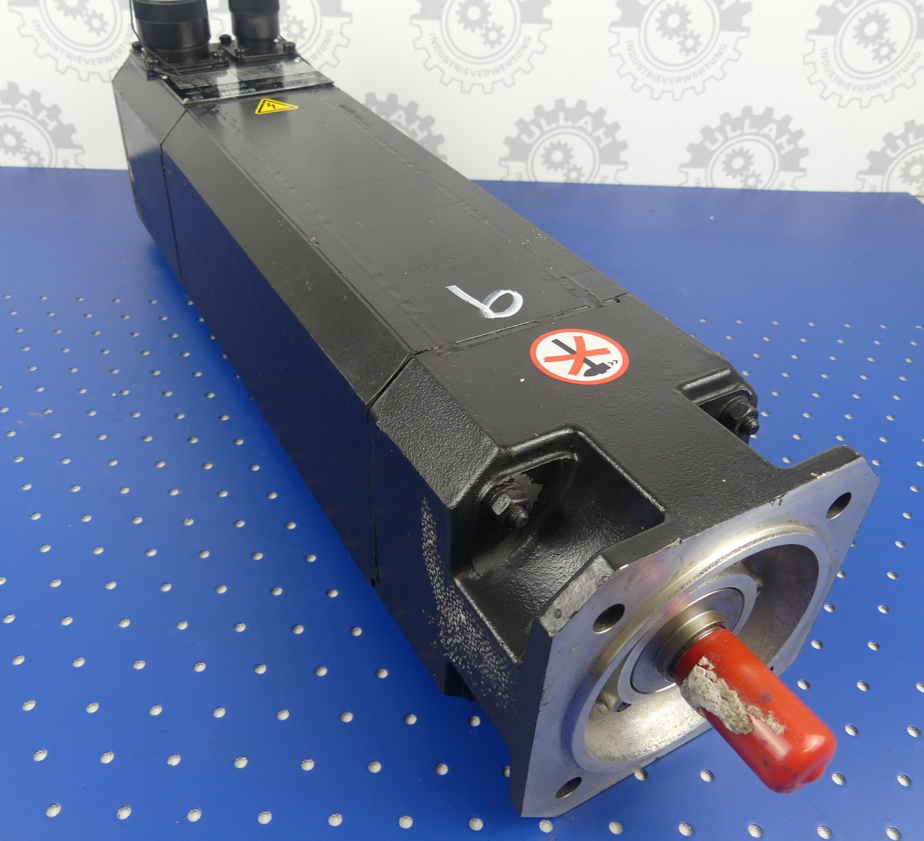 BOSCH BÜRSTENLOSER SERVOMOTOR SD-B3.068.030-01.000