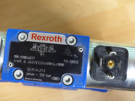 Rexroth 4WEH 10 E47/6EG24N9ETSK4/B10 / Z2FS 6-2-44/10 / 4WE 6 J62/EG24N9K4/B10