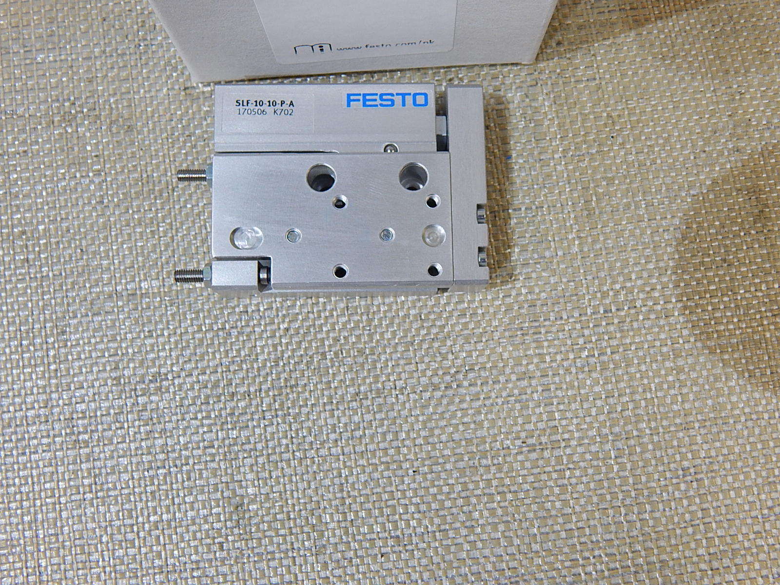Festo SLF-10-10-P-A Mini Schlitten Zylinder Pneumatik    170506  New