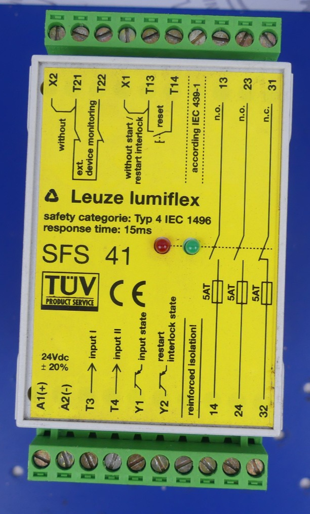 Leuze Lumiflex 4IEC 1496-1 Sicherheitschaltgerät