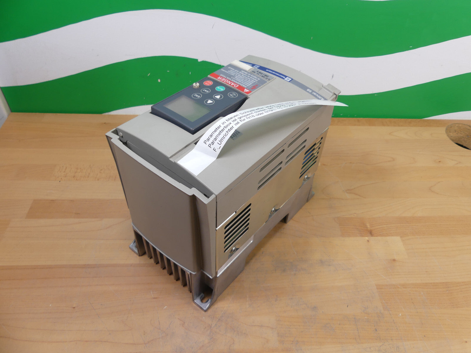 Telemecanique Altivar 58, Frequenzumrichter, ATV58HU09M2