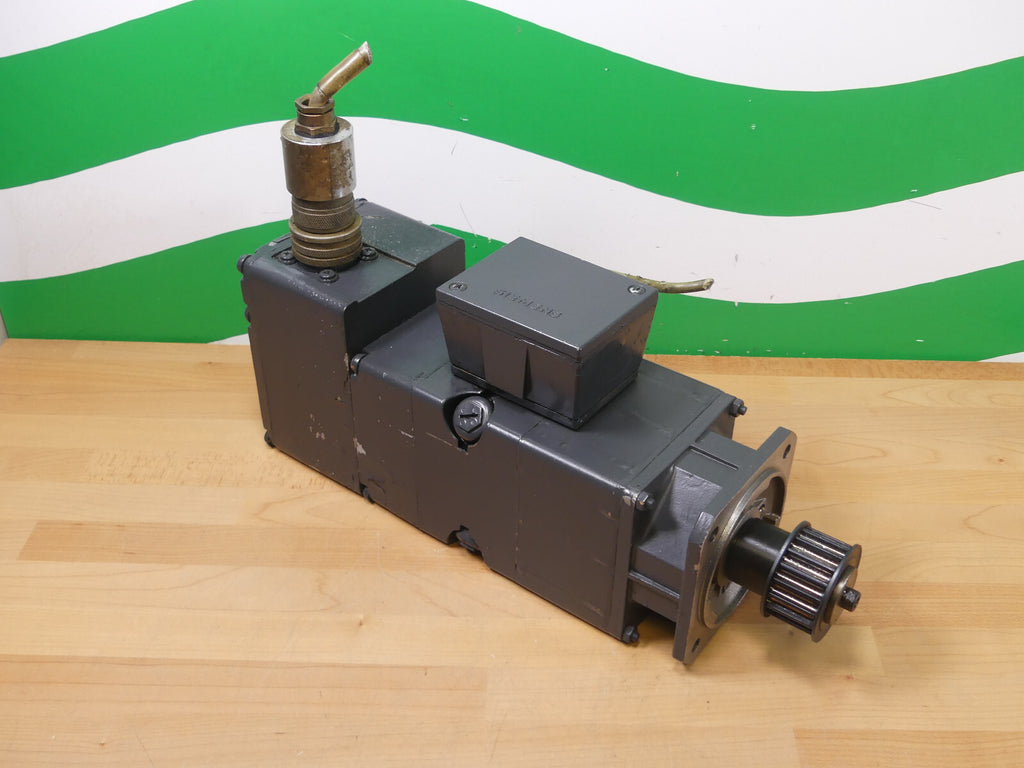 Siemens Permanent Magnet Motor 1HU5040-0AC01-Z    1HU5 040-0AC01-Z