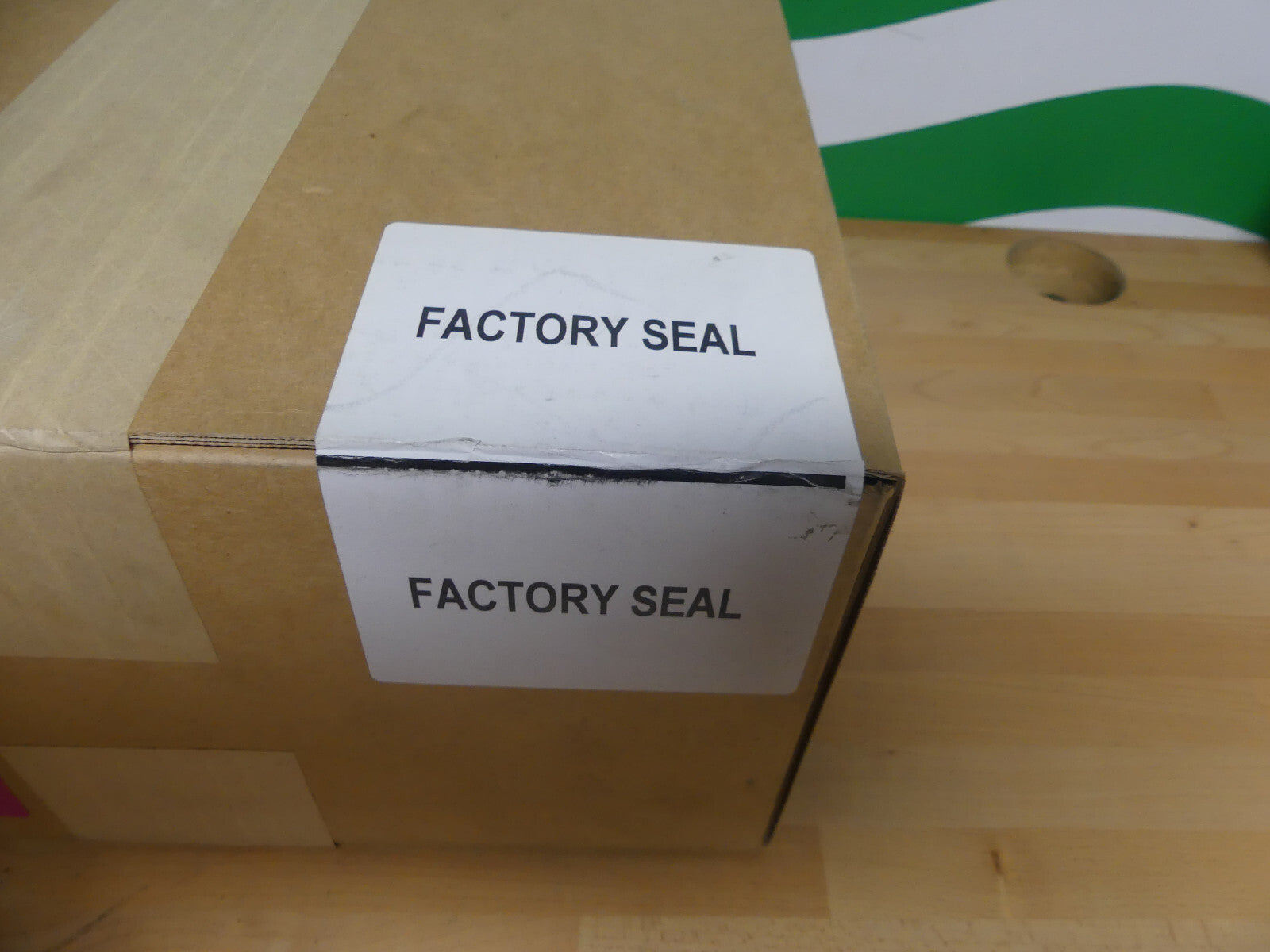 ALLEN-BRADLEY  2711P-T10C22D9P PanelView Plus 7 Color Touch 10 inch Ethernet DC