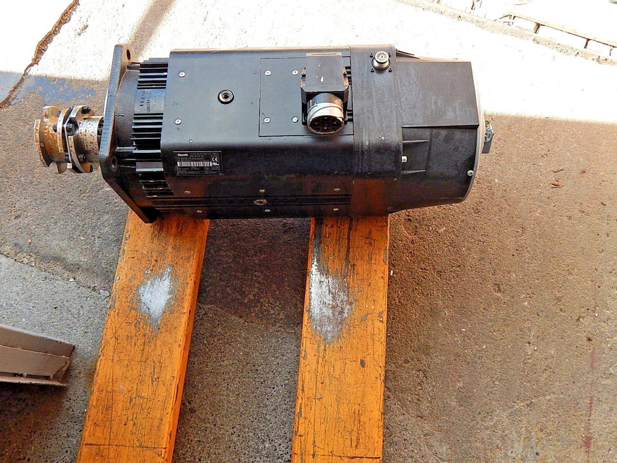 Rexroth 3-Phase Induktions Motor R911321708 MAD130C-0100-SA-M2-BG0-05-R1